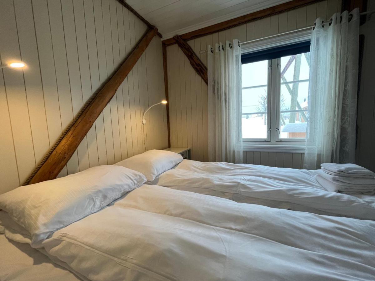 Hotel Sakrisoy Rorbuer Reine Exteriér fotografie